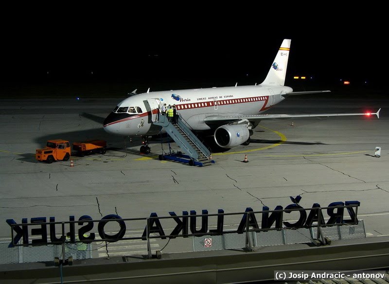 Osijek Airport by jandracic