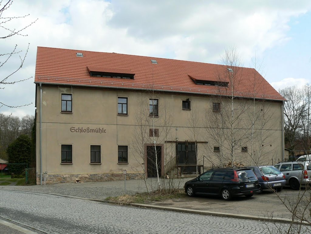 Frohburg - Die alte Schlossmühle am Flüsschen Wyhra by Thomas Eichler