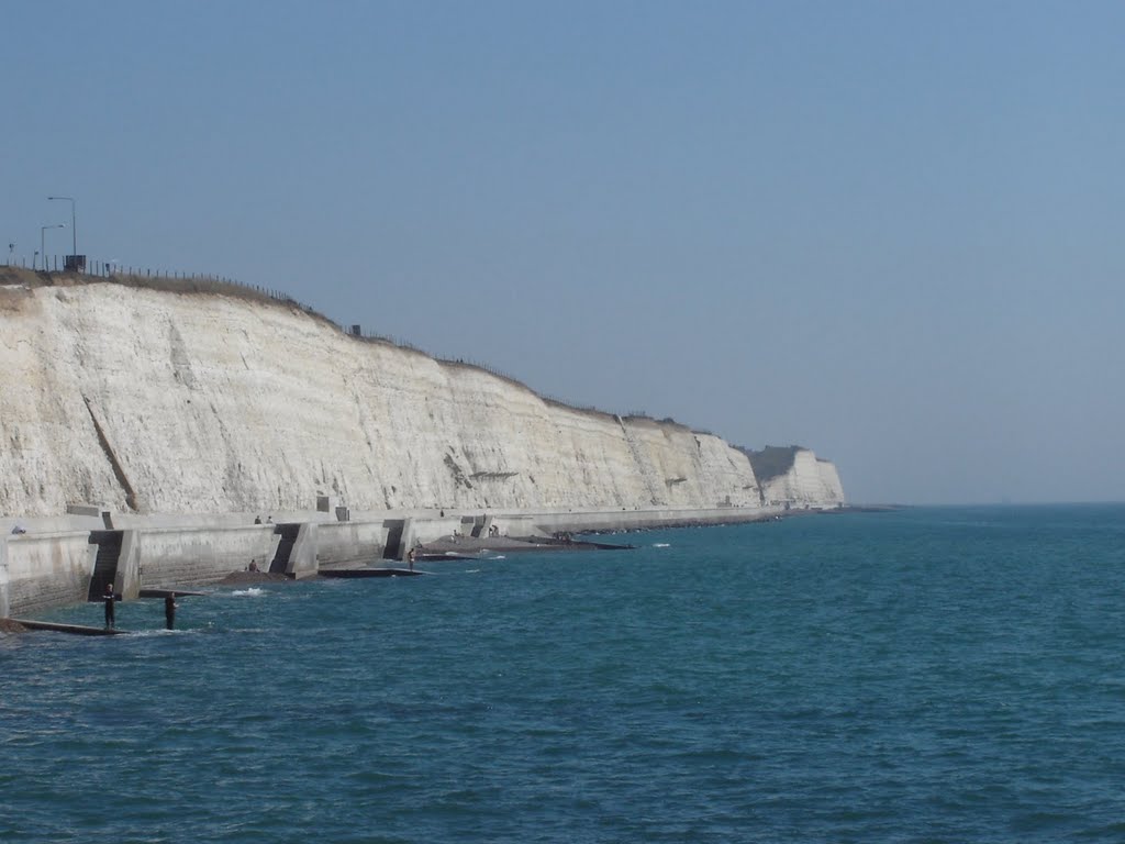 Cliffs nr Roedean by Robert Bovington