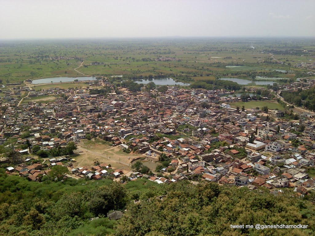 Ramtek town from Ram Mandir by Ganesh Dhamodkar