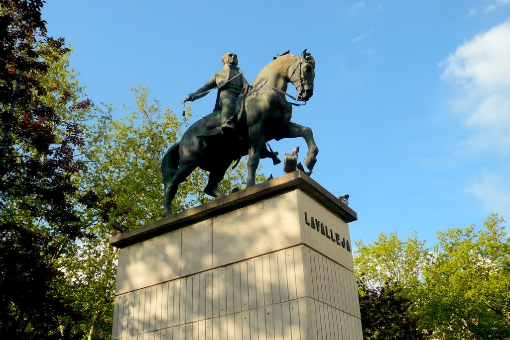 Monumento a Lavalleja by servicioti