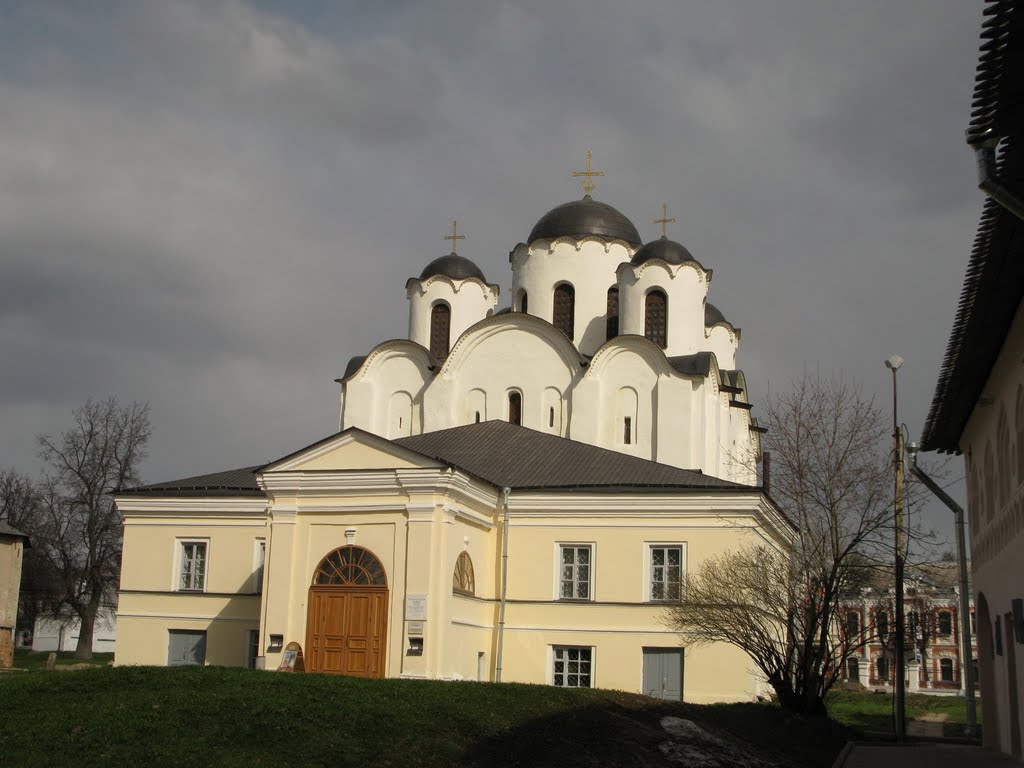 Cathedal (Никольский собор на Ярославовом Дворище) by Yustas