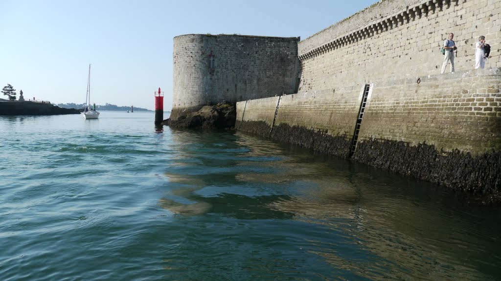 29900 Concarneau, France by papou37