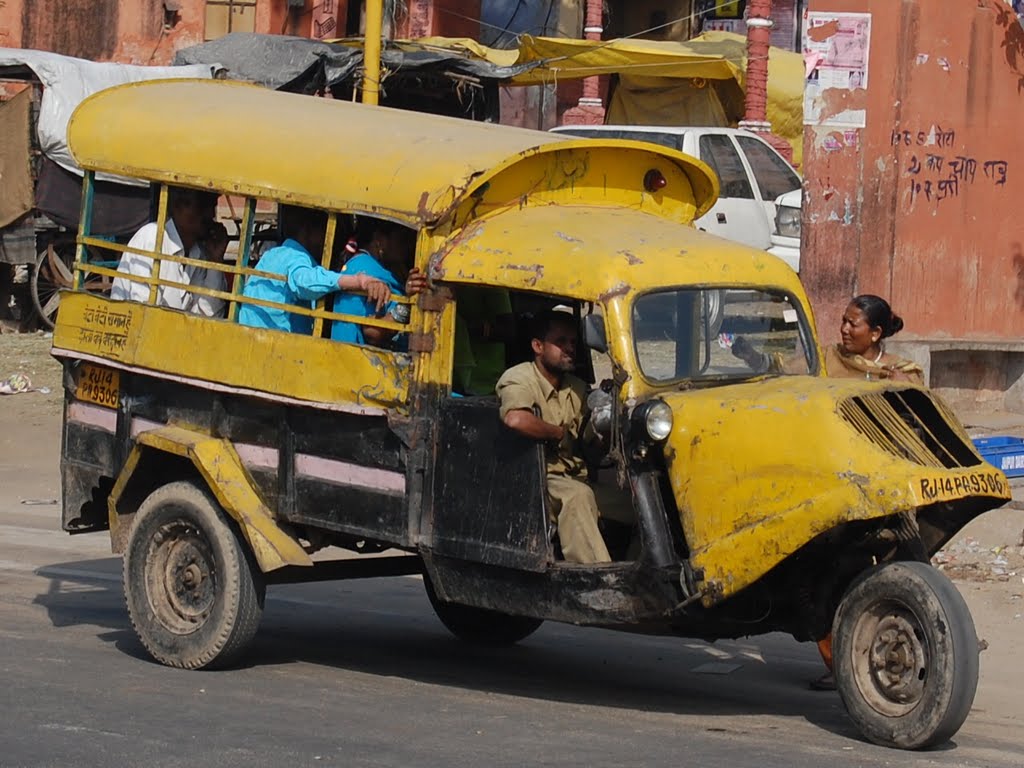 Shiv Colony, Shankar Nagar, Jaipur, Rajasthan 302002, India by lionel renou