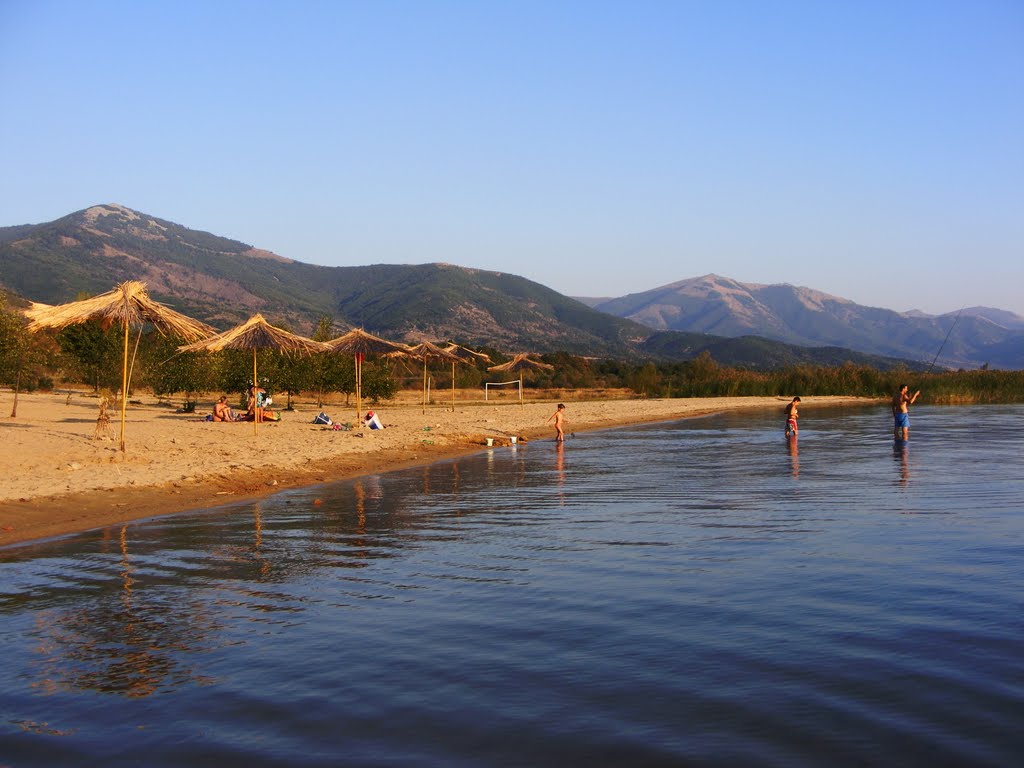 Prespa lake - hajde, bućni se i ti. ako deca mogu... by originaltk