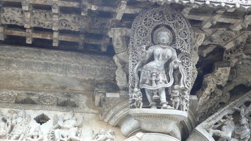 Belur, Karnataka 573115, India by Jean-Marc Allet