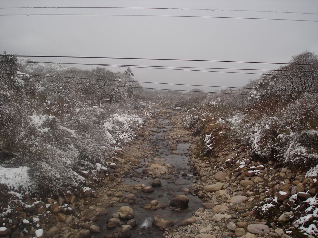 El arroyo gris by juan_mario