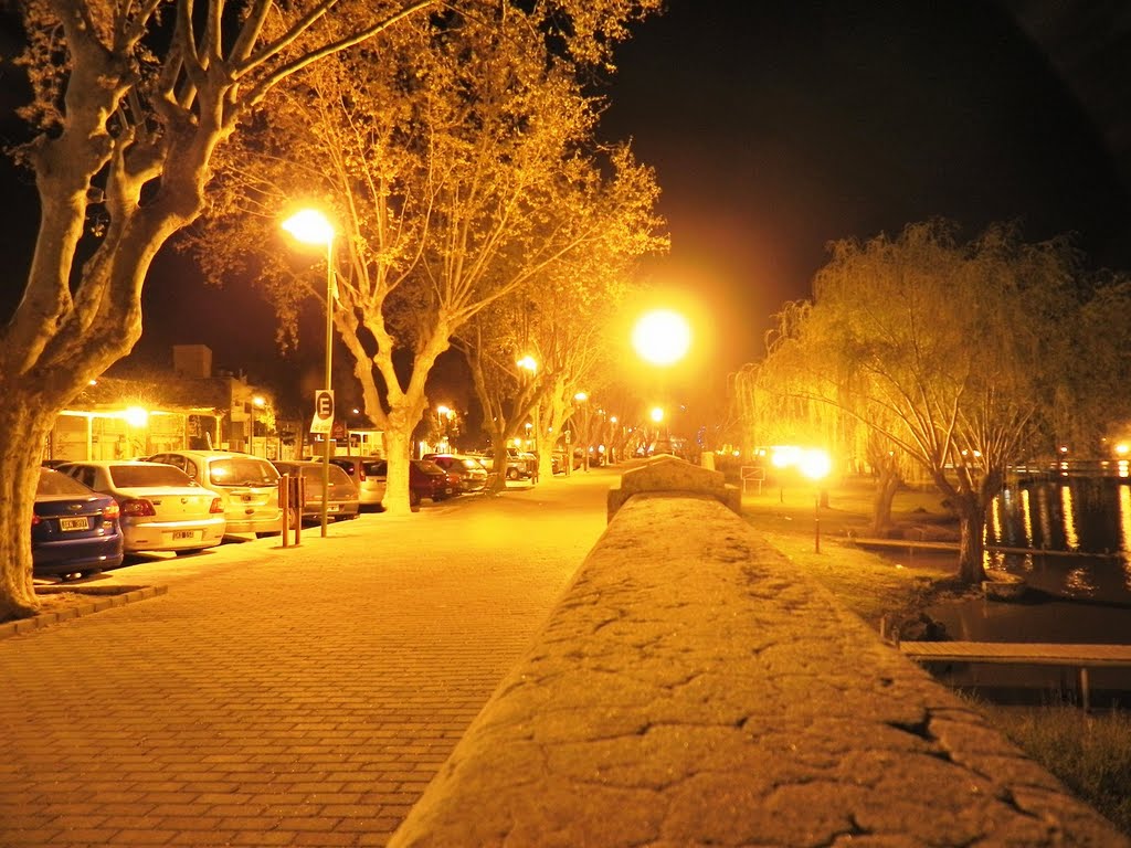 La Costanera de noche by JorgeVazquez SJ y Ld…