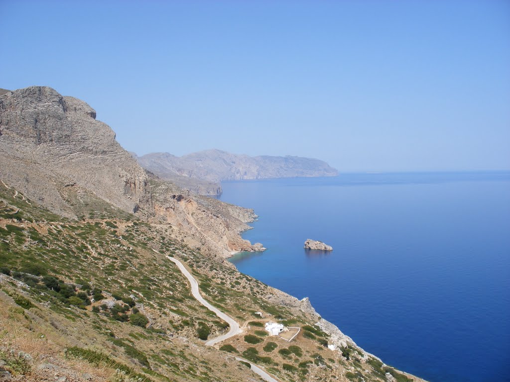 Agia Anna, Amorgos by Nick Gent