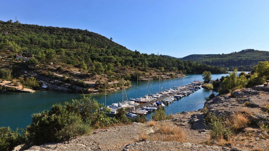 04800 Esparron-de-Verdon, France by ace yee