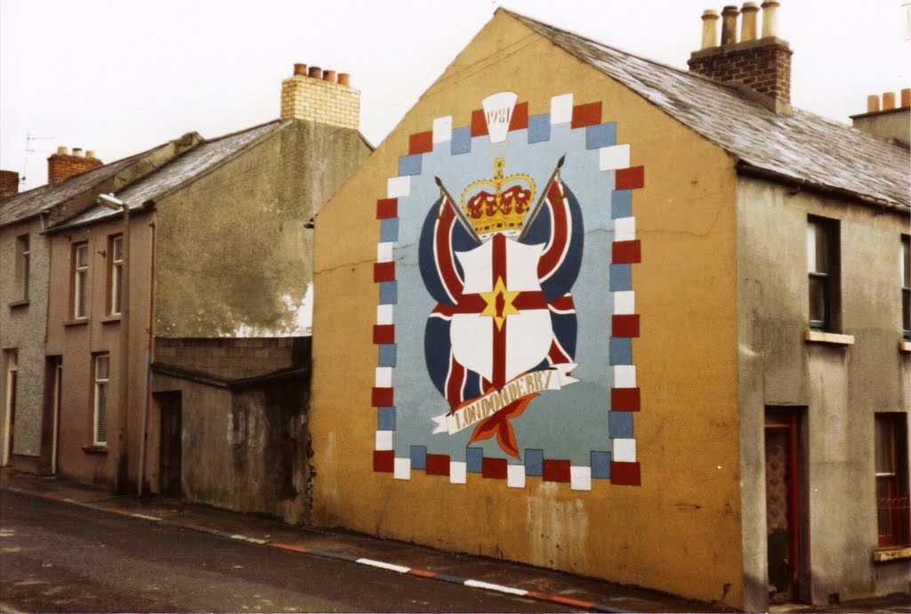 Loyalist Mural by Old Monkey