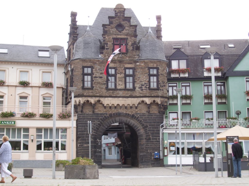 Rhine Gate Andernach by kayschutte