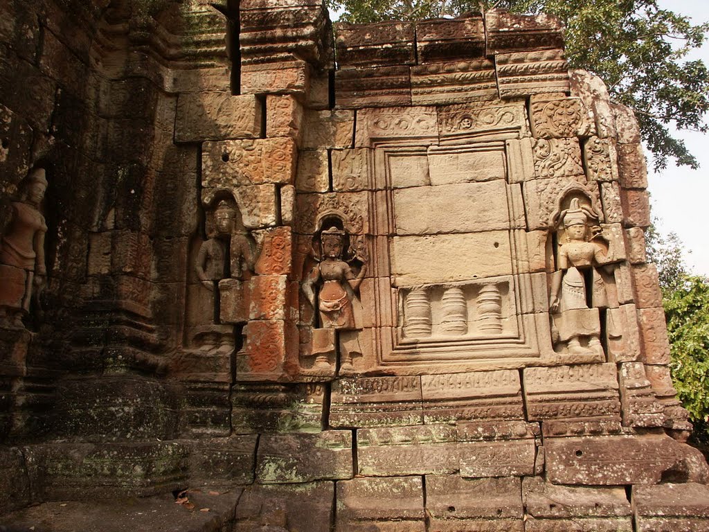 051-Prasat Chrung "Nordwest" (03.03.2007) Mehr Fotos auf: www.khmer-search.de by www.khmer-search.de