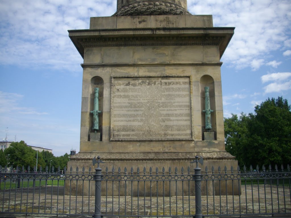 Gedenktafel an der Waterloosäule by B.W.