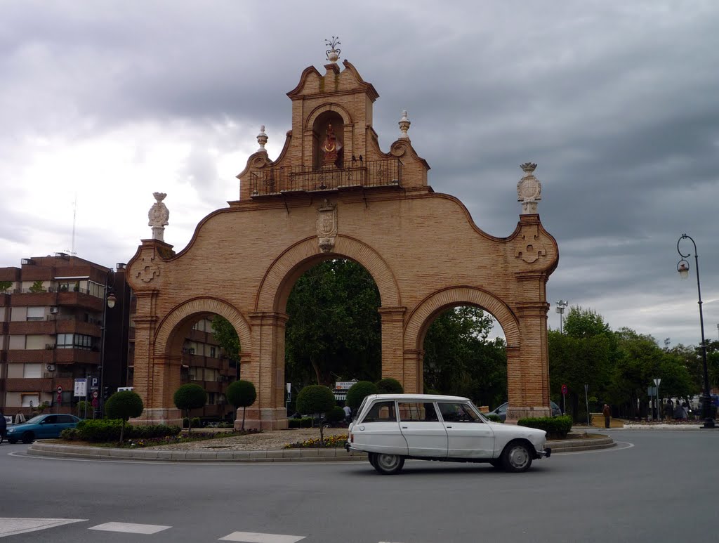 Puerta de Estepa.Antequera by Luis Marcos Marcos