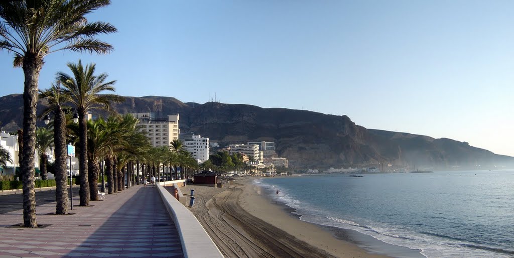 Roquetas - Playa Aguadulce by Robert Bovington