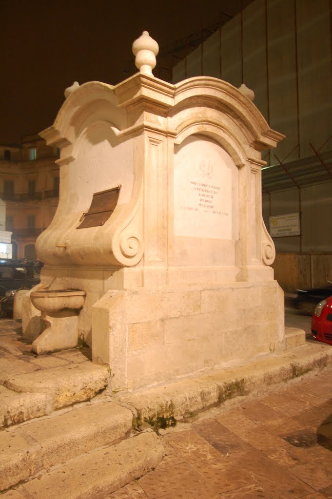 Gravina in puglia, fontana by Fabio Guagnano