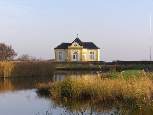 Tea house at Valdemar Castle by JH-DK