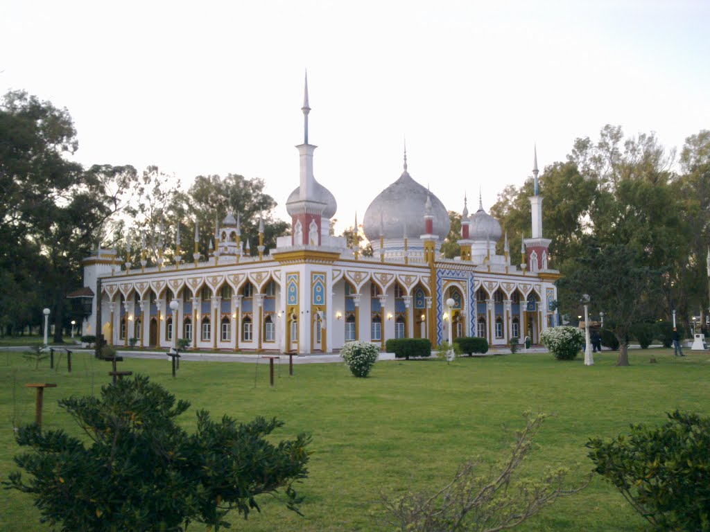 Christian Bordeta, "Ciudad de los Niños" by Christian R. Bordeta