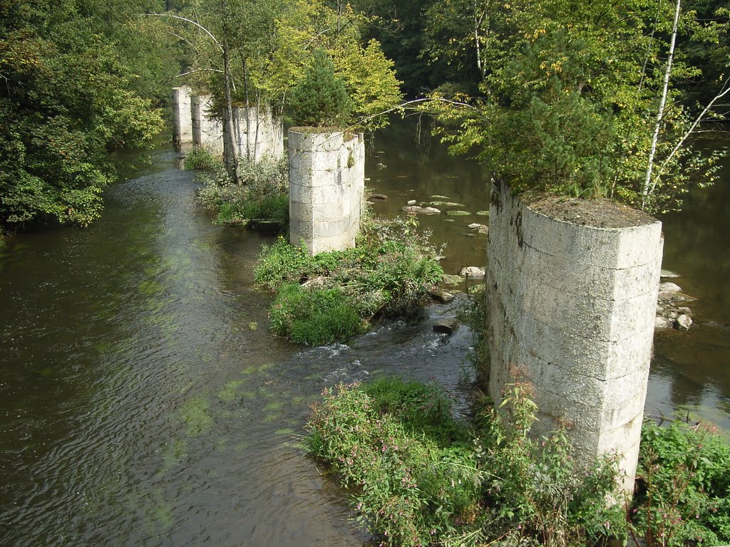 Passau - Die Triftsperre bei Hals 48° 35' 52.27" N 13° 27' 18.81" E by A.B.W.