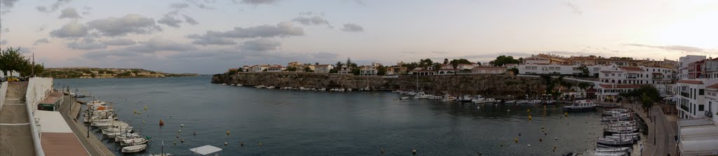 Cales Fonts by Alejandro Luis Carreras