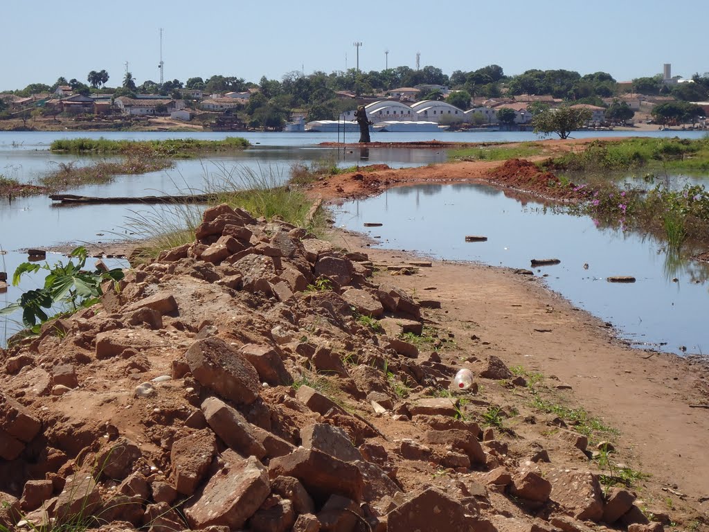 H. Pipes; Ficava no ponto preto no centro da foto by EDVALDO SALES/ EDVAL…