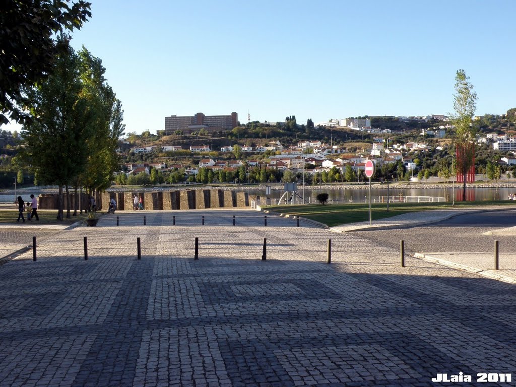 AQUAPÓLIS SUL (Rua do Cais) - Abrantes by JoaoLaia