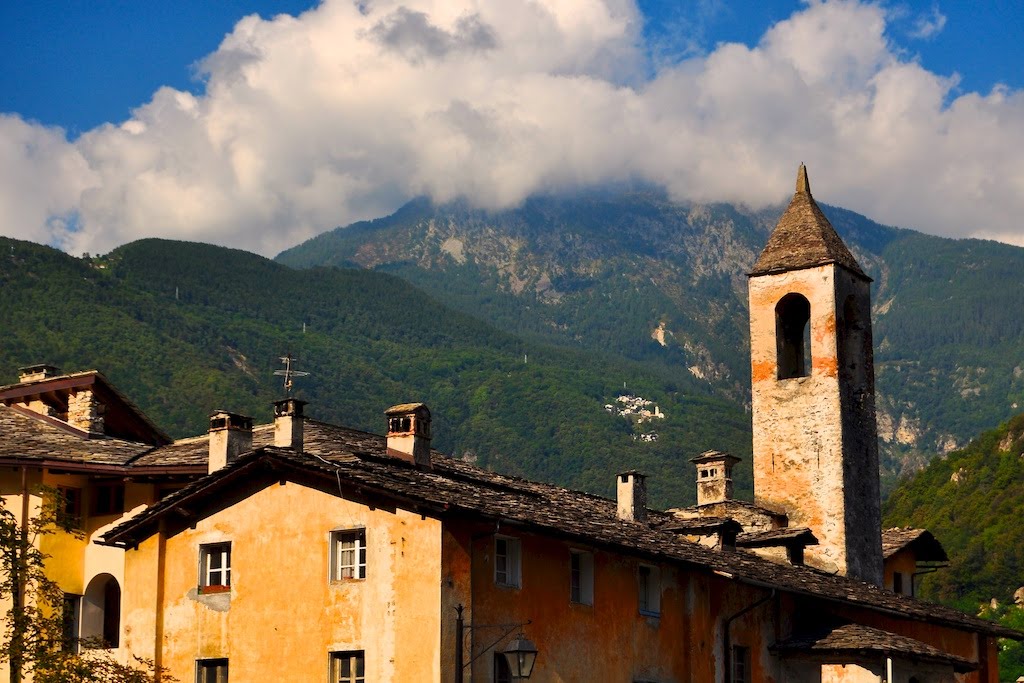 Old town of Chiavenna by v_k