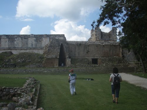 Uxmal by Hans-Thomas Müller