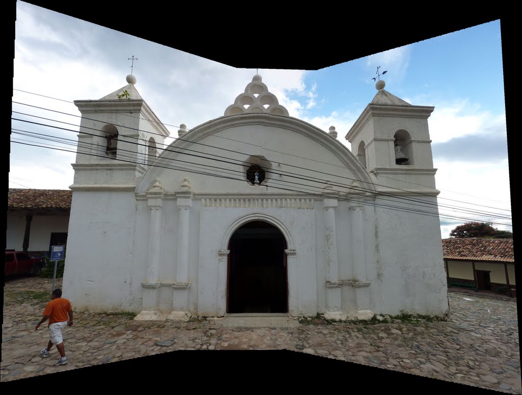 Iglesia in Yuscaran, Honduras by Drew Shuller