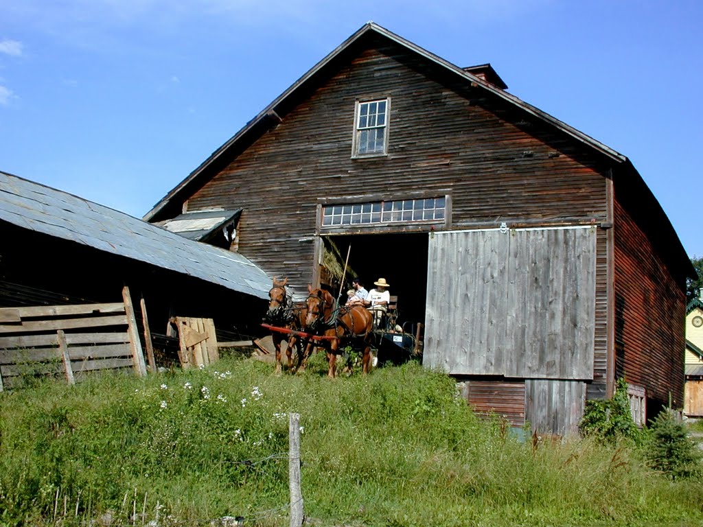 Vermont barn by cbaisan