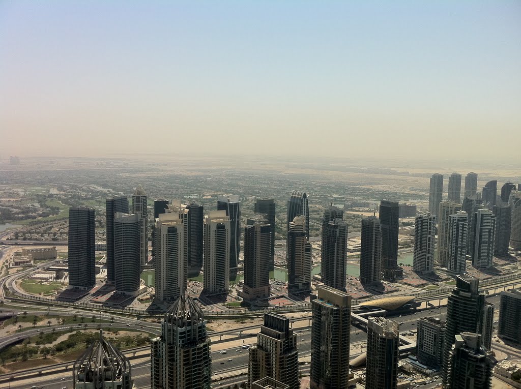 Dubai marina by alaa by Habib Ahmad