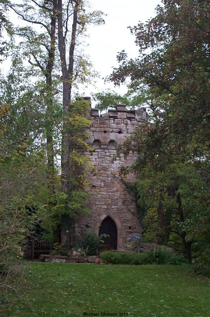 Burgturm am Karl Bittel-Park in Worms by Michael Ohmsen