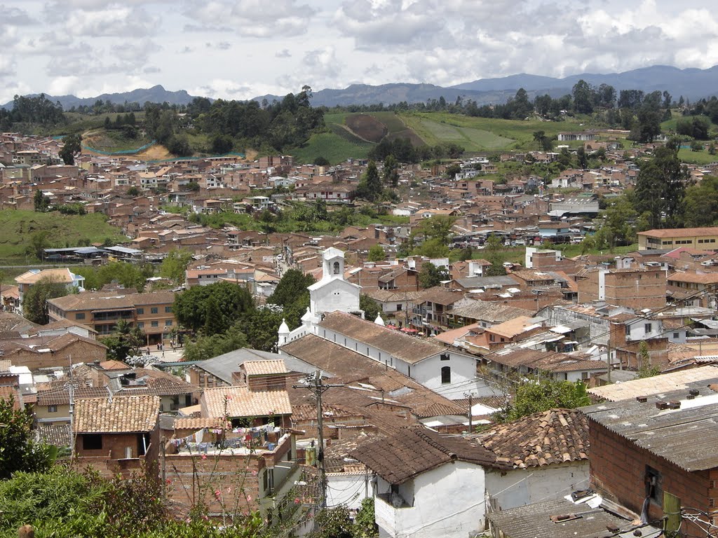 Panorámica de El Santuario by Alejandrino Tobón