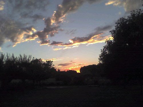 Atardecer en la huerta de Rano by jevirrano