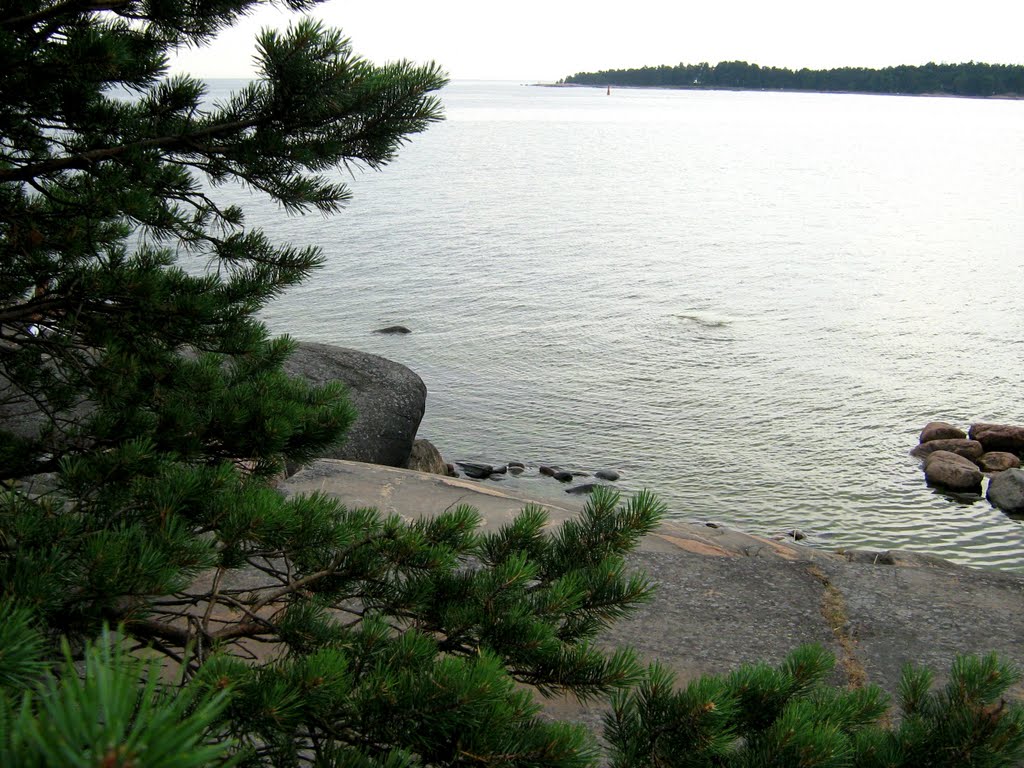 Läntinen Pihlajasaari, Helsinki by Nadja Zhukova