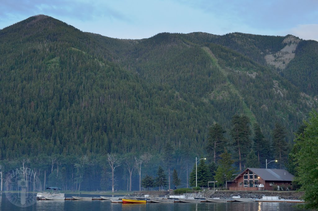 Wallowa Lake rental shop and store by Jason Abbott