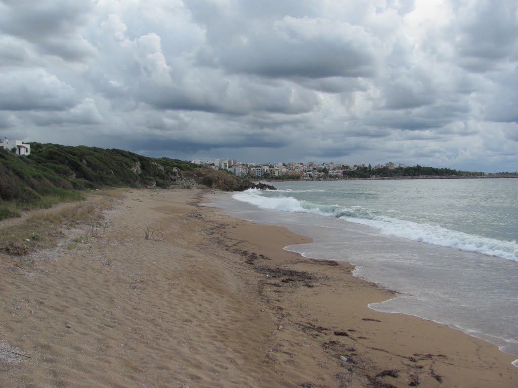 Kyparissia Beach by cfaas