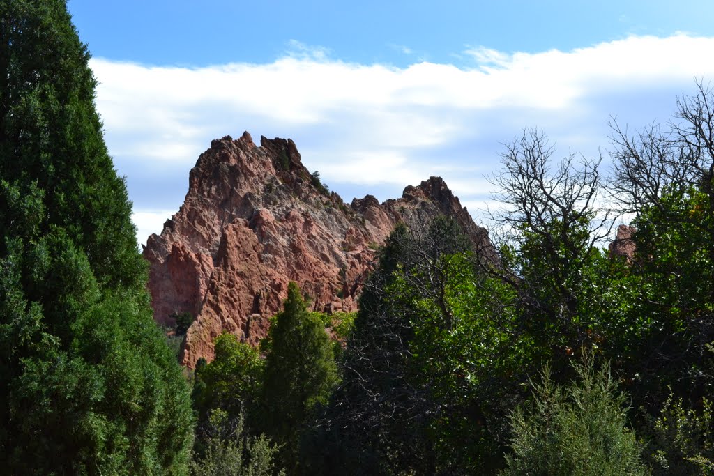 Walking in the Garden of the Gods Park 1956m -2011- by GSZENDRODI