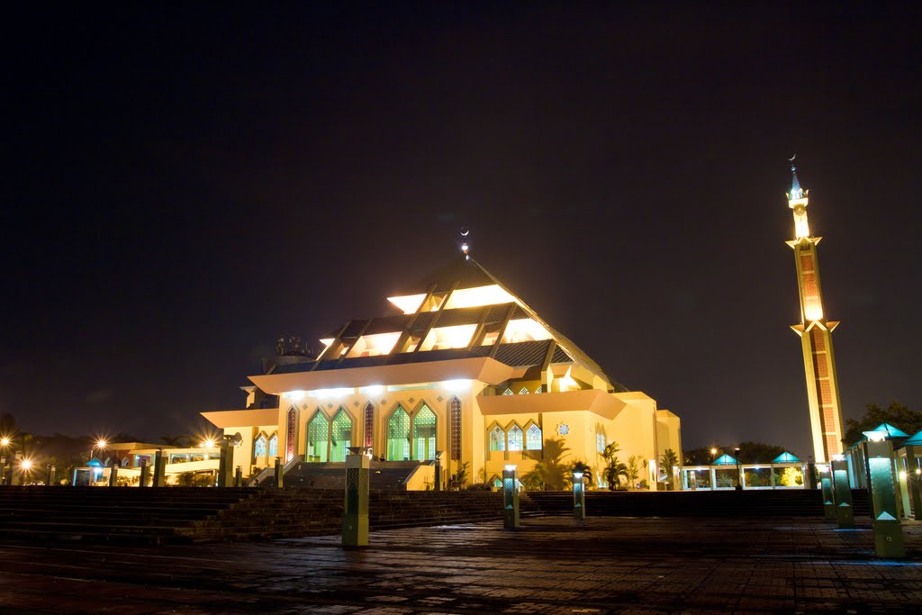 Masjid Raya Batam by Parolan Harahap