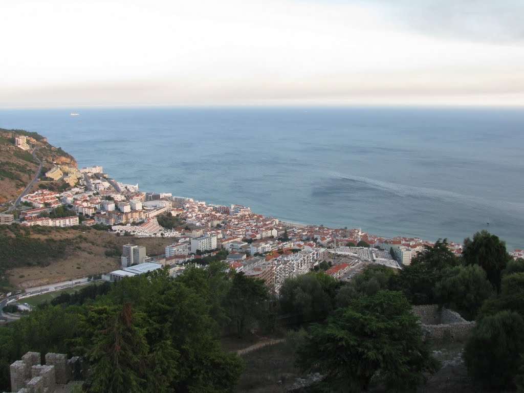 View to Sesimbra from castello by knosa