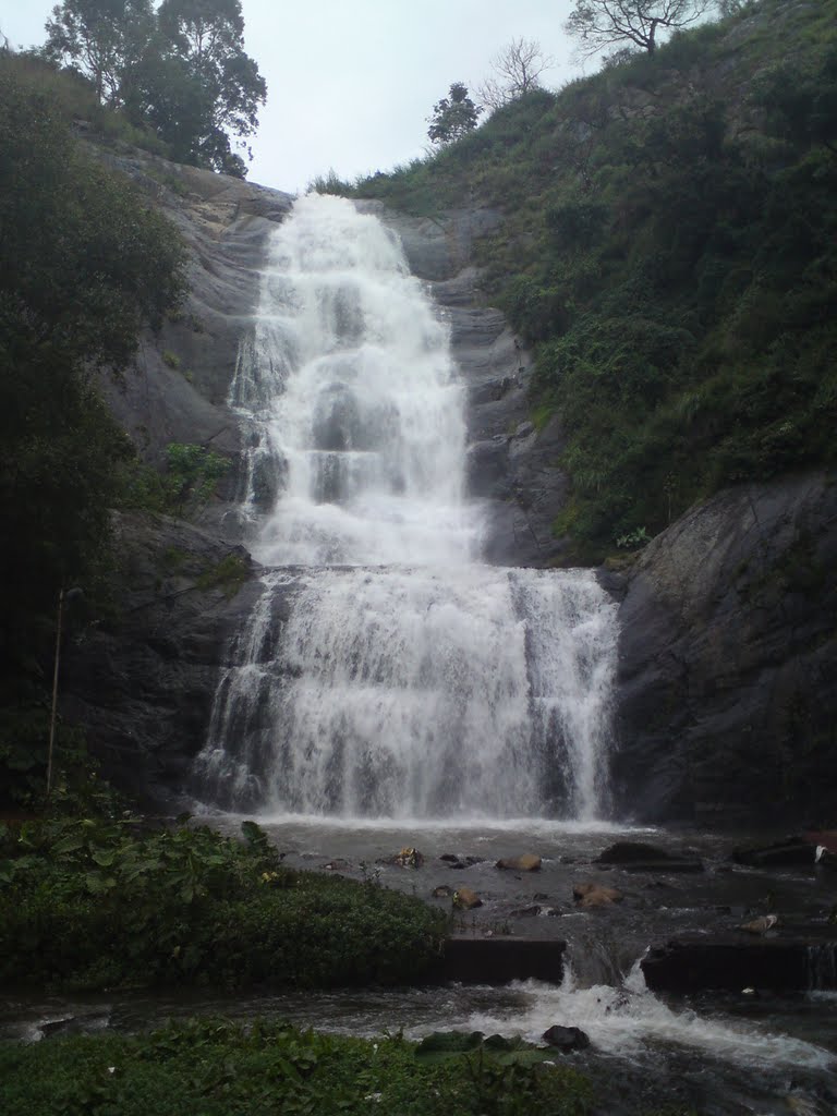 Silver cascade, perumal malai, kodai by reshiwky