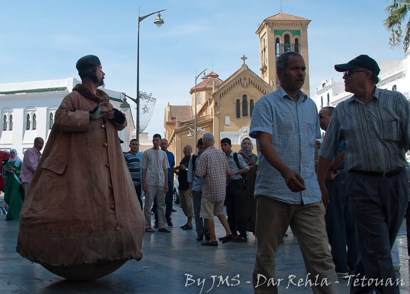 M Culbuto à Tétouan by Jean-Marc SCHNEIDER