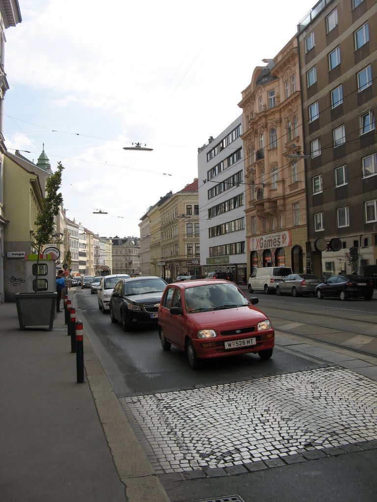 Nussdorferstrasse; stadteinwärts by klvienna