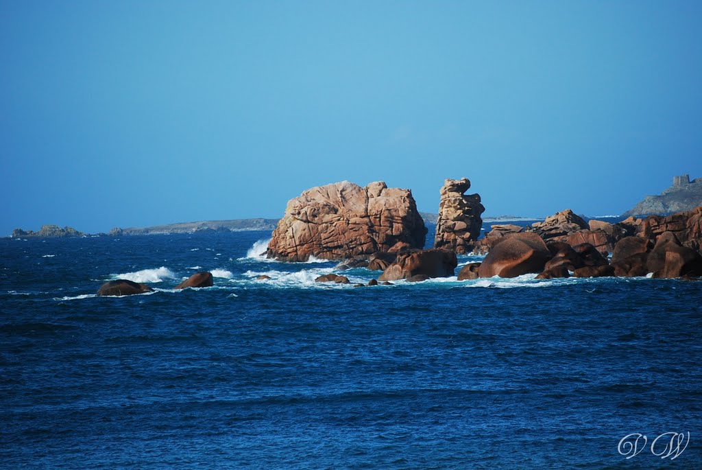 Tregastel - Pink granite coast by walter vaglieri