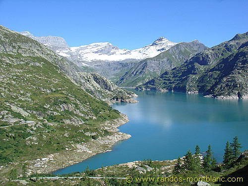 Lac d'Emosson by pierre_alex