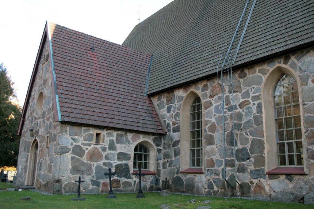 Sääksmäki, Rapola, Voipaala, Lutheran Church From About 1500 AD, 9 October 2011 by Johanan Järvinen