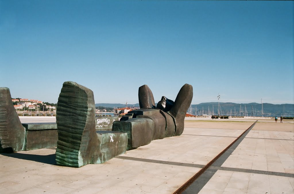 Echando la siesta (sanxenxo) ® by Luis Alberto Fernánd…