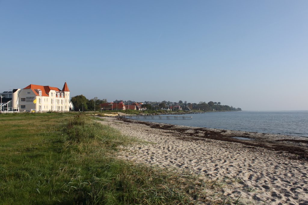 Sand, Wasser und ein schönes Panorama by dk-ferien