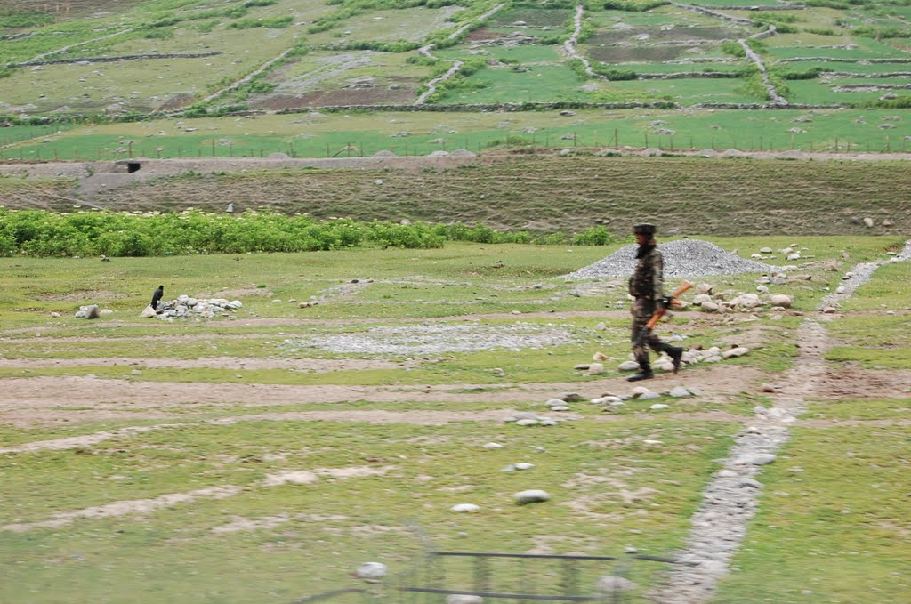 DPAK MALHOTRA, Army in Sonamarg, AmarnathJi, NH1D, J&K State, Bharat by D B MALHOTRA